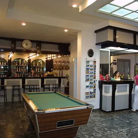 Iro Hotell Hersonissos (Crete)